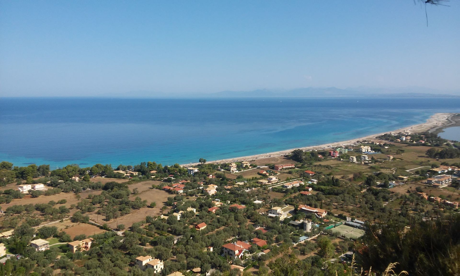 LEFKAS.jpg.2aaf75cf126d253e55327cc3f5524